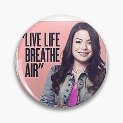 Miranda Cosgrove iCarly Pin