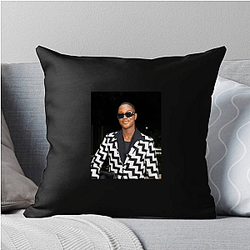 Charismatic Presence Moghelingz Pillows Cover