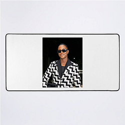 Charismatic Presence Moghelingz Mouse Pads