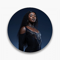 Style Icon Moghelingz Pins