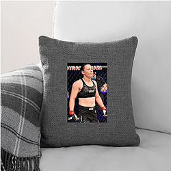 Flyweight Contender Molly Mccann Pillows Cover