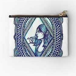 Morrigan and the Raven Pouch