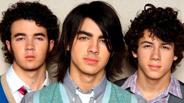 Jonas Brothers Merchandise: 5 Fan‑Fav Items You’ll Love
