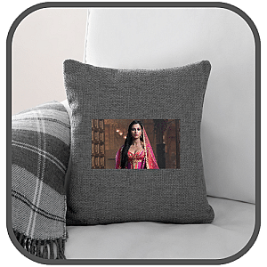 Naomi Scott Pillows Cover