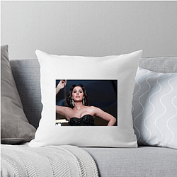 Nargis Fakhri Fashion Icon Aesthetic Nargis Fakhri Pillows Cover