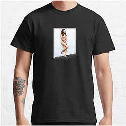Nargis Fakhri Desi Chic Look Nargis Fakhri T-Shirts