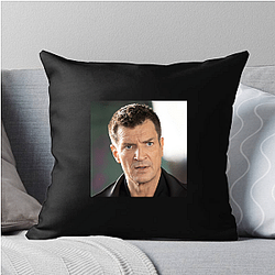 Hollywood Hunk Nathan Fillion Pillows Cover