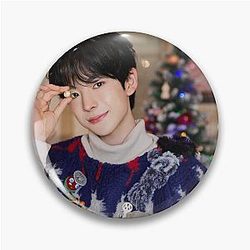 Yushi NCT Wish Pin