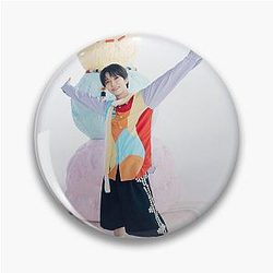 NCT Wish Pin