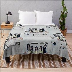 Newjeans  Throw Blanket