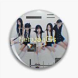 Newjeans  Pin