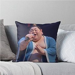 Ne Zha 2, Taiyi Zhenren is holding a concert Throw Pillow
