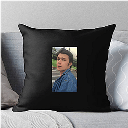 Nick Robinson is from Seattle Washington Nick Robinson Pillows Cover
