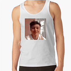 Nick Robinson has a versatile acting career Nick Robinson Tank Tops
