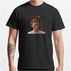 Nick Robinson starred in the movie Love Simon Nick Robinson T-Shirts