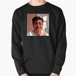 Nick Robinson has a versatile acting career Nick Robinson Sweatshirts