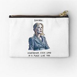 Nicole Kidman at AMW Zipper Pouch