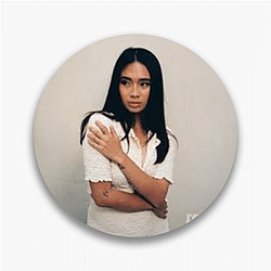 Asian Icon Niki Pins
