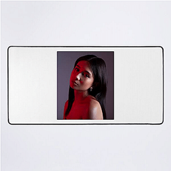 Soulful Singer Niki Mouse Pads