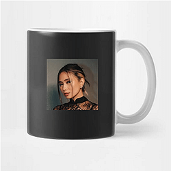 Lyric Storyteller Niki Mugs
