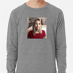 Stage Performer Niki Sweatshirts