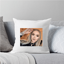 Empowering Beauty Nikkie Tutorials Pillows Cover