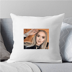 Empowering Beauty Nikkie Tutorials Pillows Cover