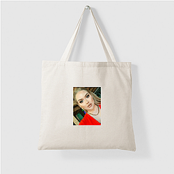 Beauty Influencer Nikkie Tutorials Bags