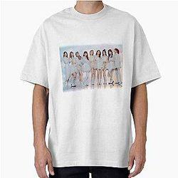 NiziU Oversized T-Shirt
