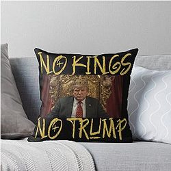 NO KINGS - NO TRUMP. Limited Edition NO KINGS Prints 4 Throw Pillow