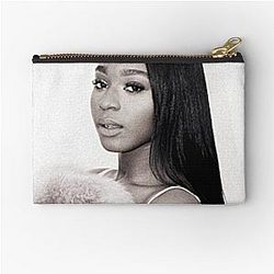Normani Kordei Pouch