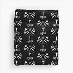 Nosferatu Succumbs To The Darkness Duvet Cover