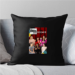 Ocean's 8 features an all-female cast Ocean's 8 Pillows Cover