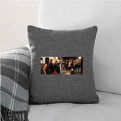 Ocean's 8's plot involves a jewelry heist Ocean's 8 Pillows Cover