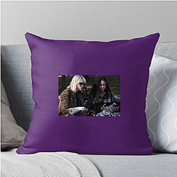 Ocean's 8 was a commercial success Ocean's 8 Pillows Cover