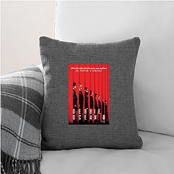 Ocean's 8's heist takes place at the Met Gala Ocean's 8 Pillows Cover