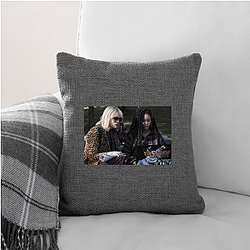 Ocean's 8 was a commercial success Ocean's 8 Pillows Cover