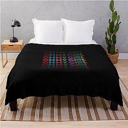 OH MY GIRL Colorful Throw Blanket