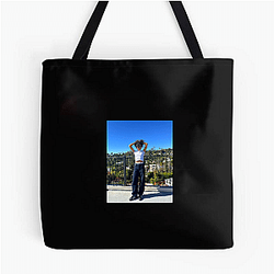 Olivia Dean is a prominent rising star in the UK Olivia Dean Bags