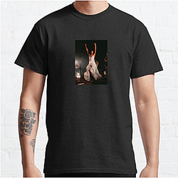 Olivia Dean performed at the Glastonbury Festival Olivia Dean T-Shirts