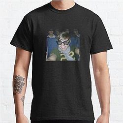 Movie Theatre Selfie Meme louis tomlinson Classic T-Shirt RB1711