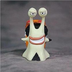 One Piece Den Mushi Usopp Figure OMN1111