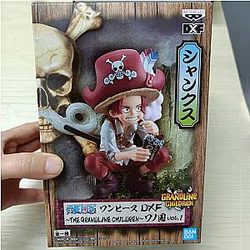 [Original] Bp Childhood Shanks "red-haired" With Pirate Hat Cute Ation Figurines AL1609