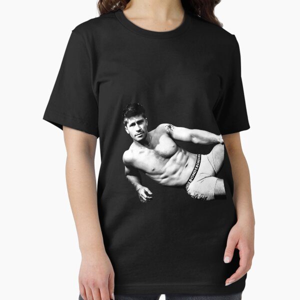 Robert Irwin Merchandise: 7 Must-Have Items for Eco Fans