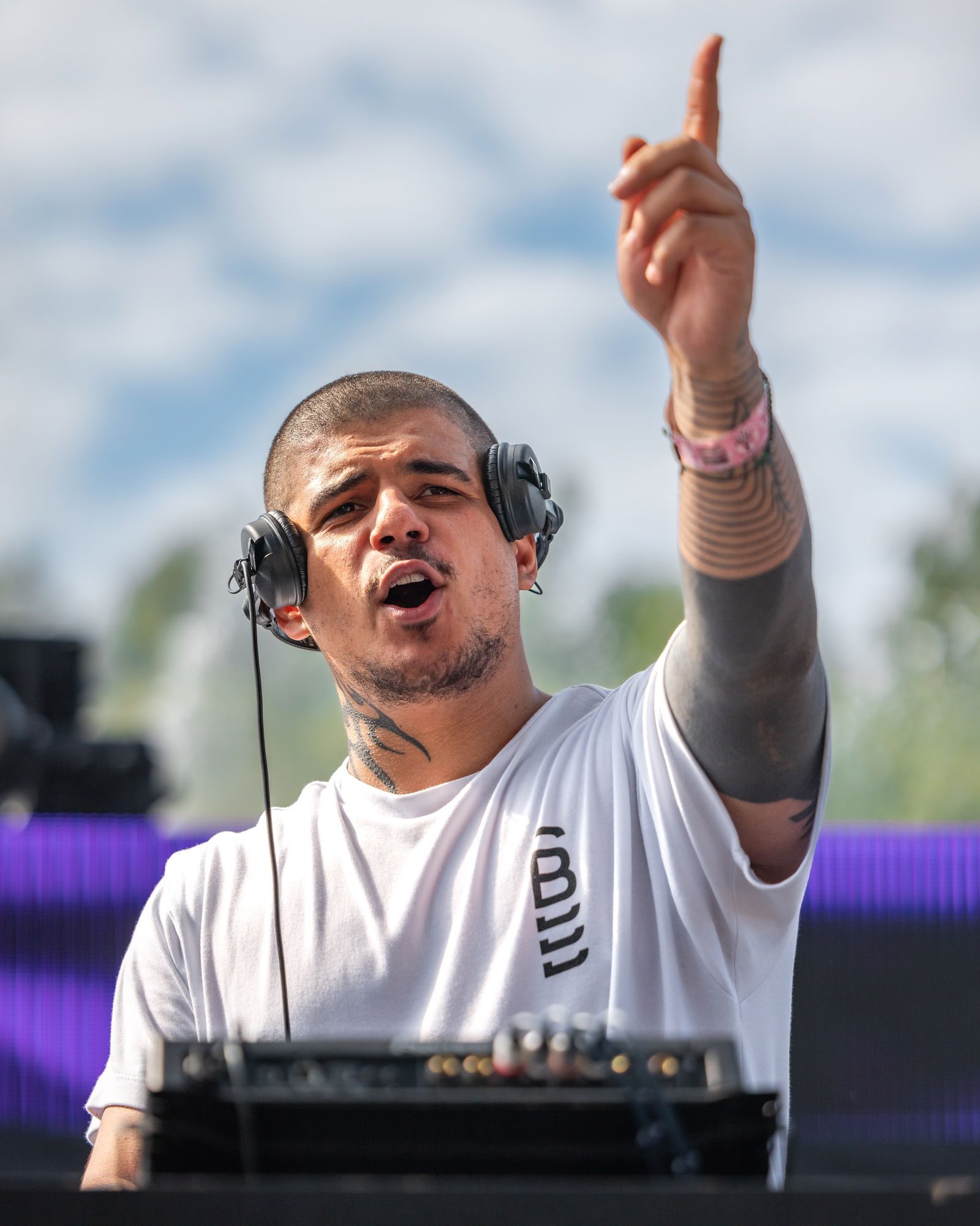 Vintage Culture Merchandise for DJs: 5 Retro Must-Haves