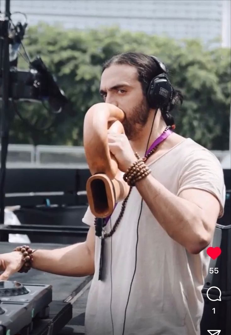 Ummet Ozcan Official Merchandise: 5 Must‑Have DJ Gear Picks
