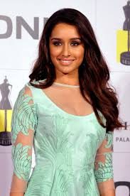 Shraddha Kapoor Merch Secrets: 8 Fan‑Fave Pieces Revealed