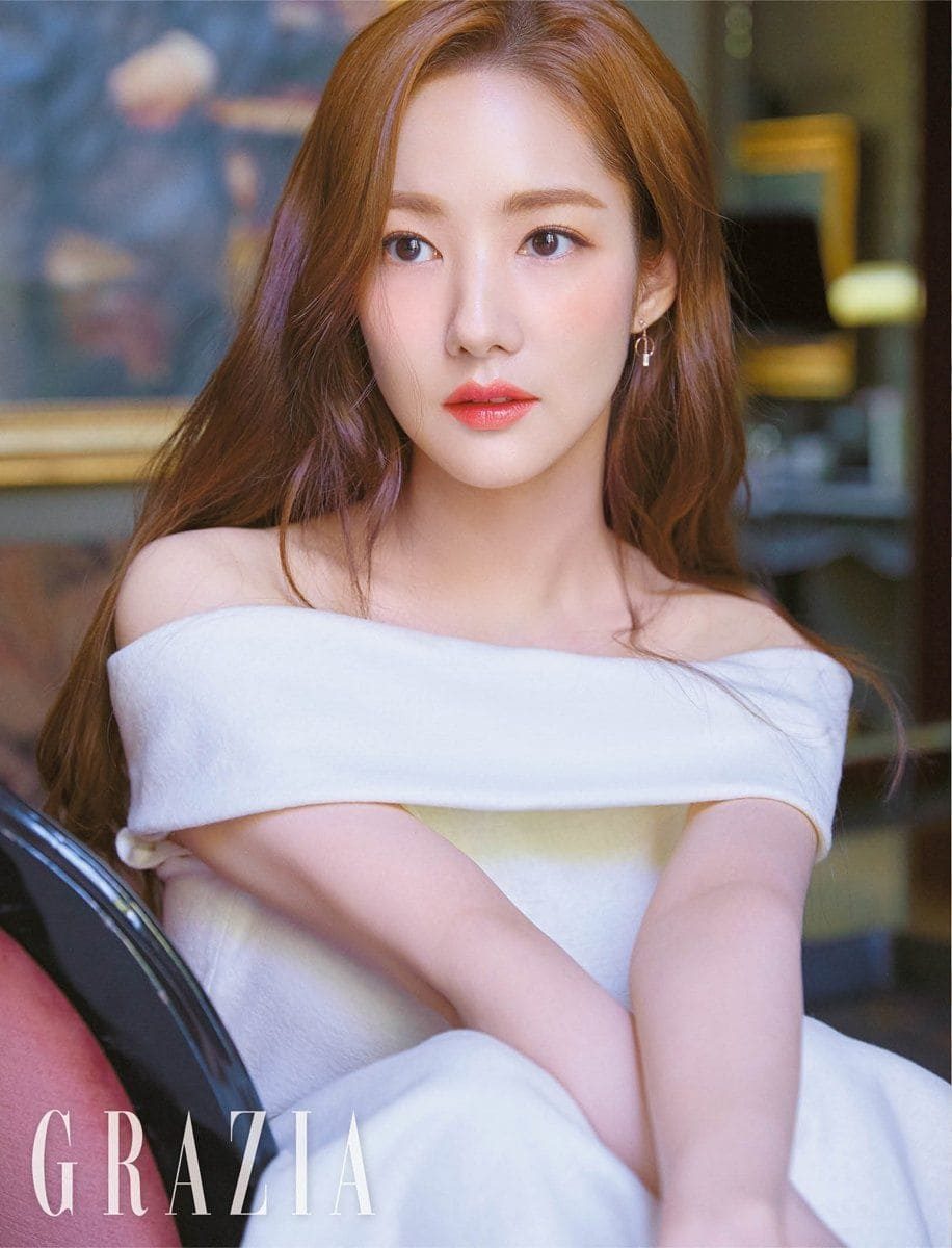 Park Min Young Official Merch: Actress Picks That Wow Fans
