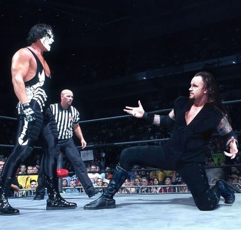 Otis Official Merchandise: 5 Must-Have Items for Wrestlers