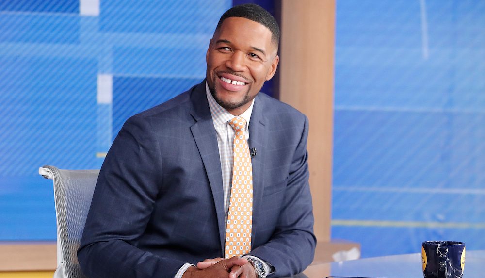 Michael Strahan Merchandise: Quarterback Gear That Scores